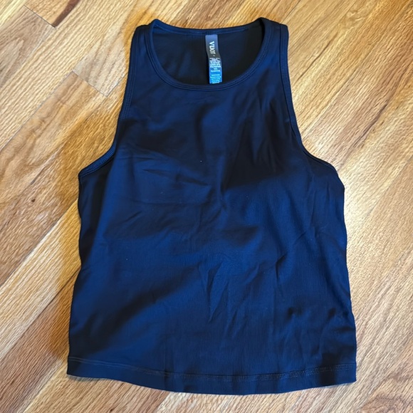 Vuori Pose Plyo Tank - Picture 1 of 2